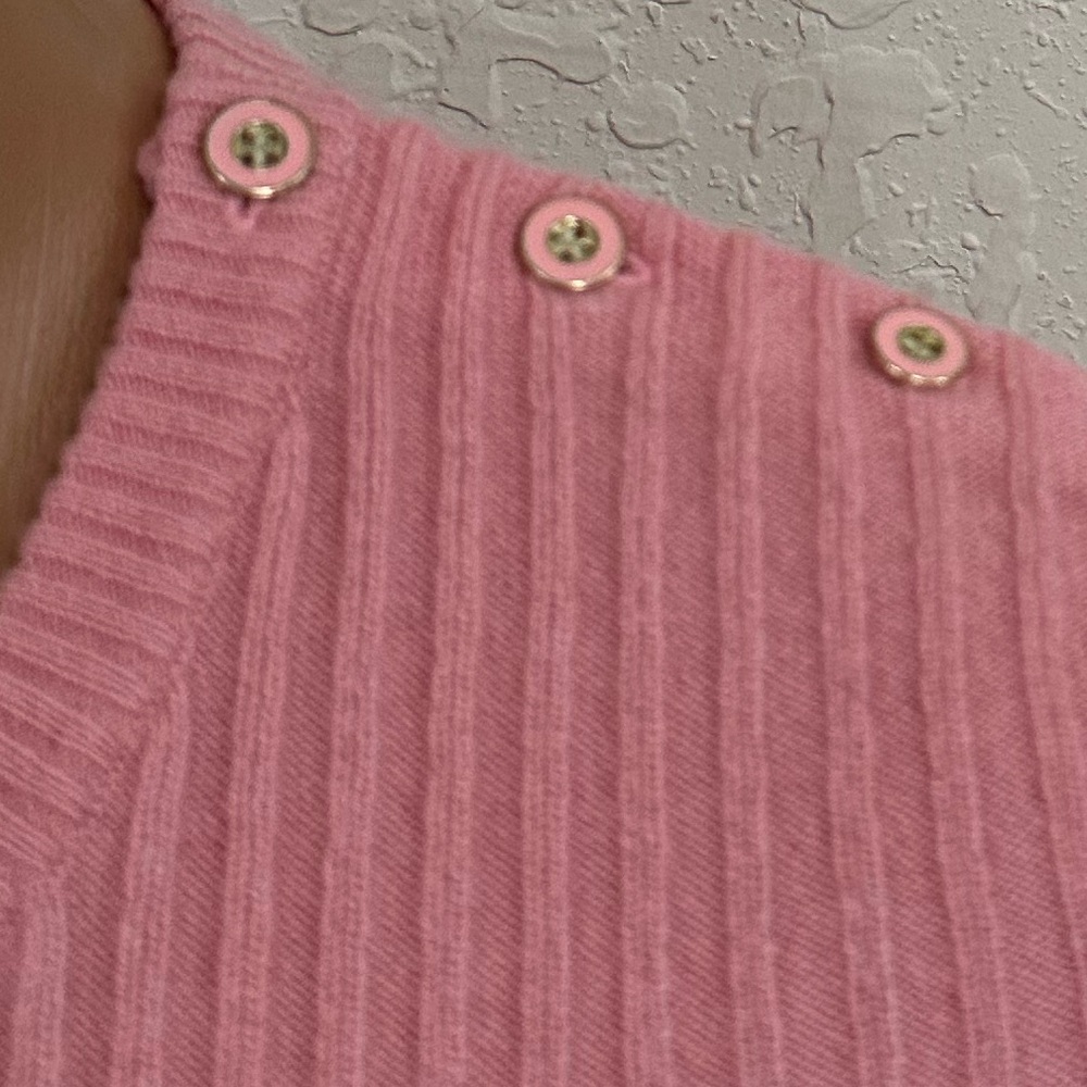 J. Mclaughlin Ribbed Button Shoulder Cashmere Swe… - image 5